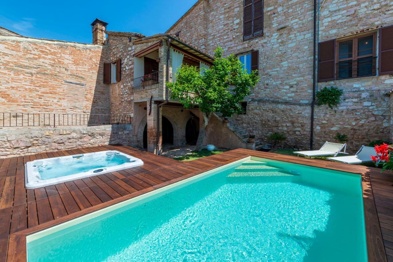 Villa Elisa Спелло Экстерьер фото